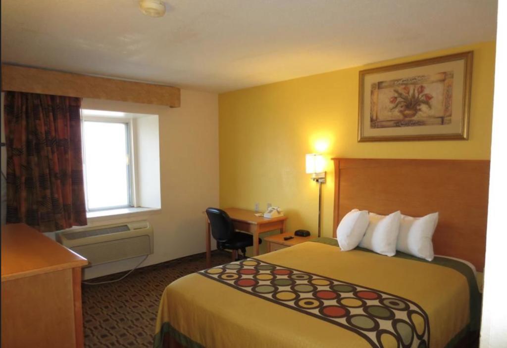American Best Value Inn Lawrence Exterior photo