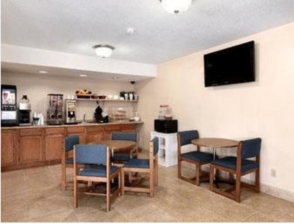 American Best Value Inn Lawrence Exterior photo